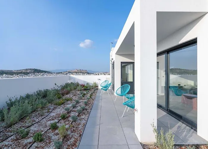 Exceptional Living Lofts By Upstreet